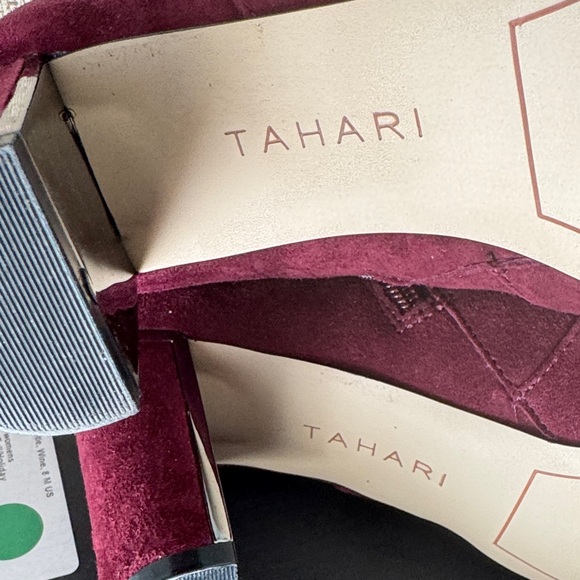 Tahari Burgundy Suede Ankle Boots 8 NIB - Picture 8 of 14